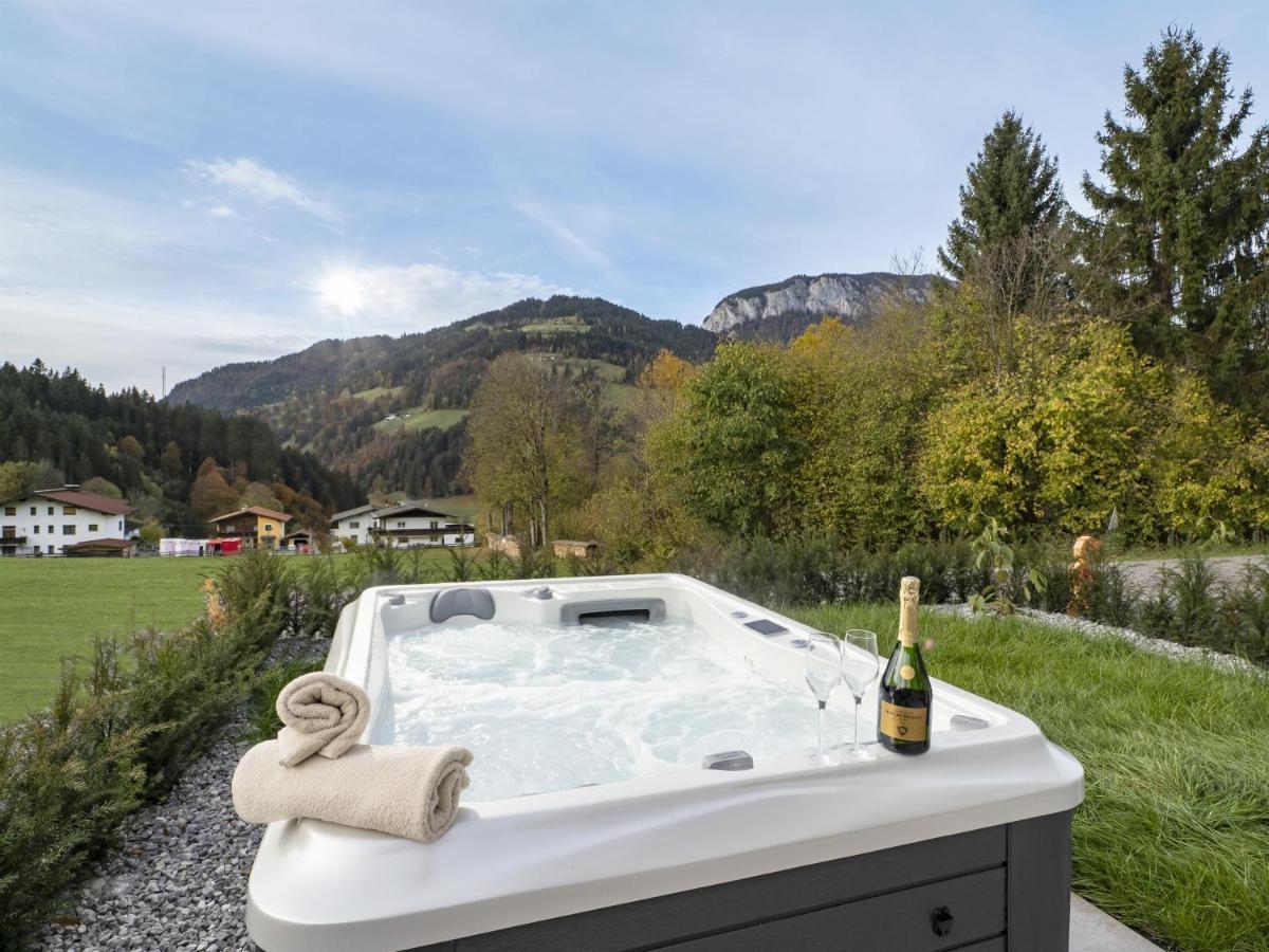 Bachgefluester Itter Exterior foto